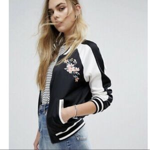 Hollister Embroidered Reversible Bomber Jacket L